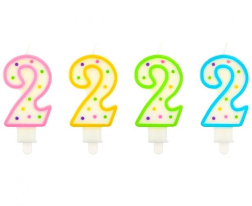 Świeczka cyferka z kropeczkami 2, 7.5 cm